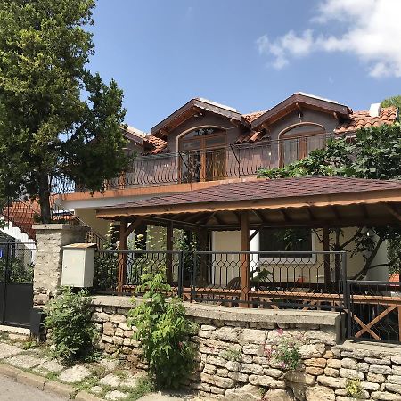 Guest House Yoanna Baltschik Exterior foto