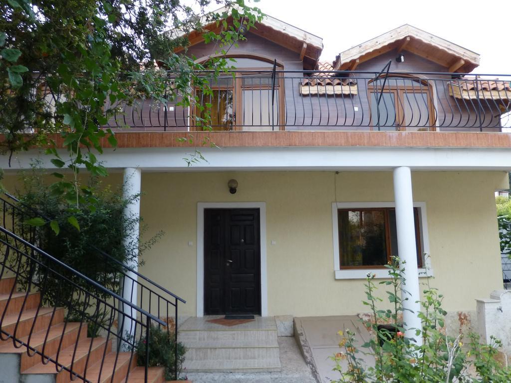 Guest House Yoanna Baltschik Exterior foto